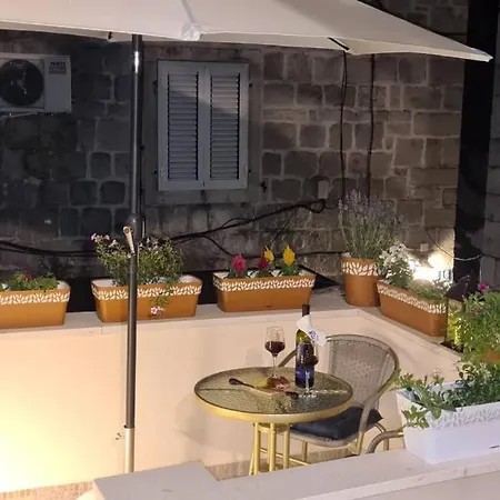 Diva 1,stylish Old Town Near Apartment *